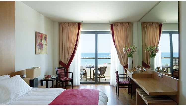 Atlantica Kalliston, Крит